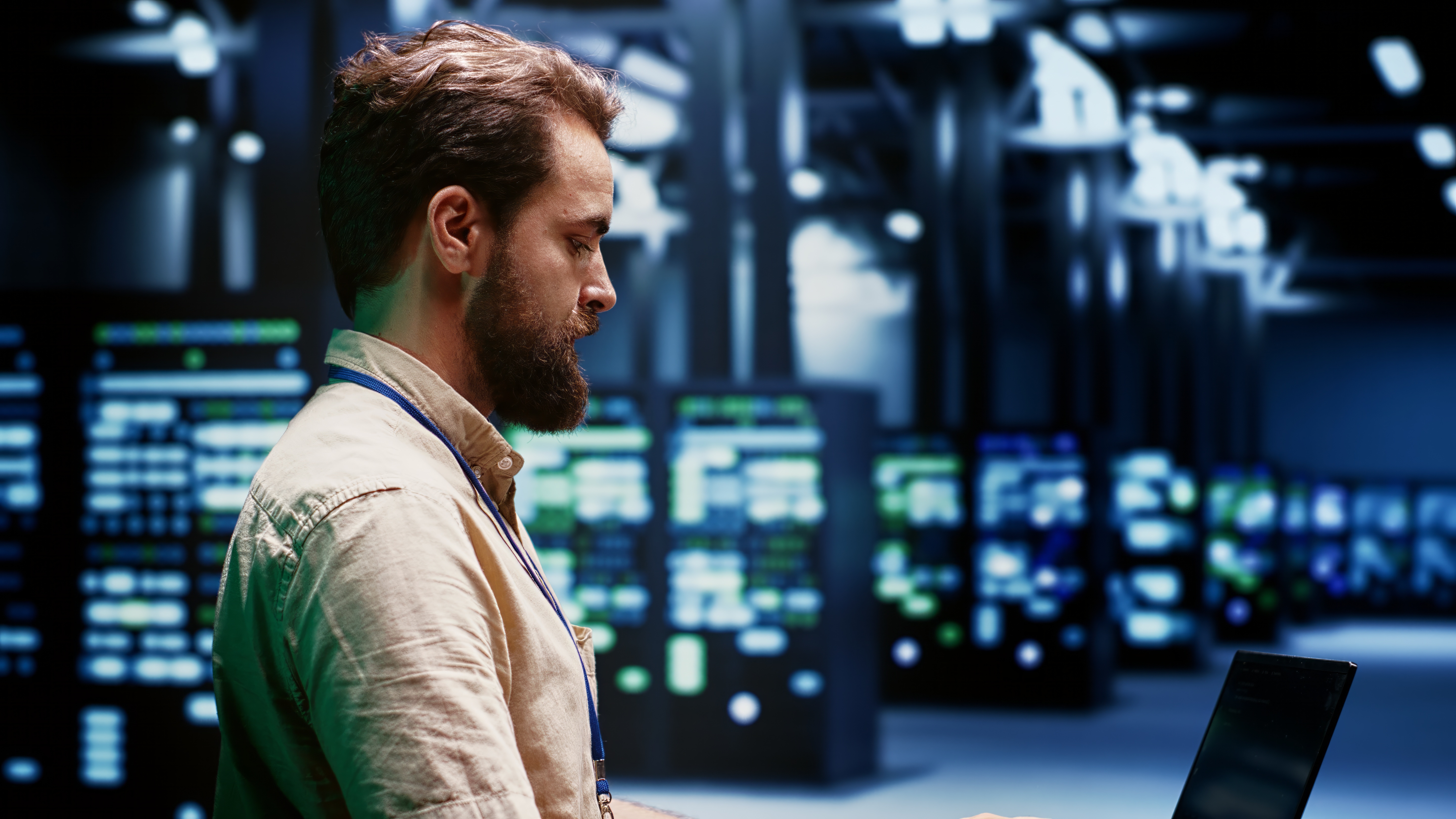 Upcoming Webinar: Ensuring Signal Integrity at Scale — Tackling Fiber Connector Contamination in Hyperscale Networks